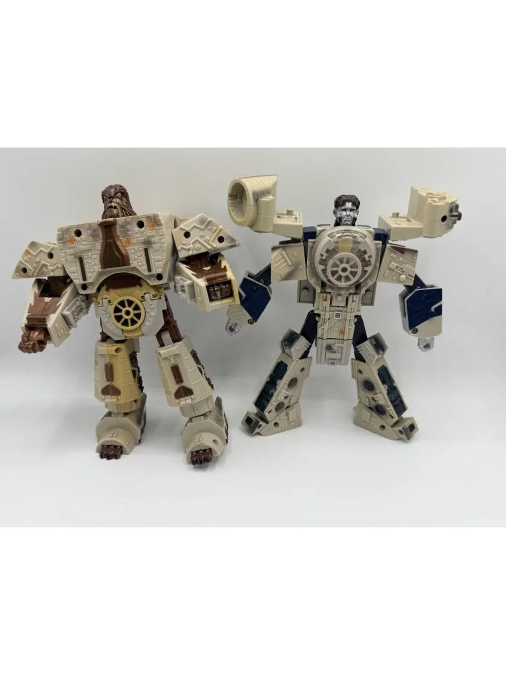 2006 Hasbro Star Wars Transformer Millenium Falcon Han Solo Chewbacca Read Below